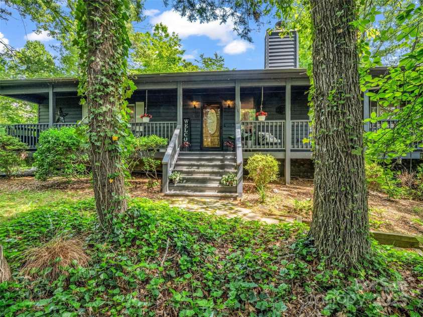 174 Chippendale Drive, Mills River, NC 28759.  MLS# CAR4164743, YatesRealty ID 14455. 