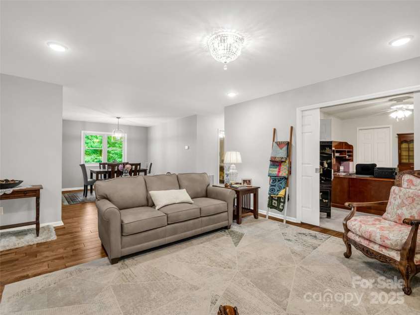 174 Chippendale Drive, Mills River, NC 28759.  MLS# CAR4164743, YatesRealty ID 14455. 