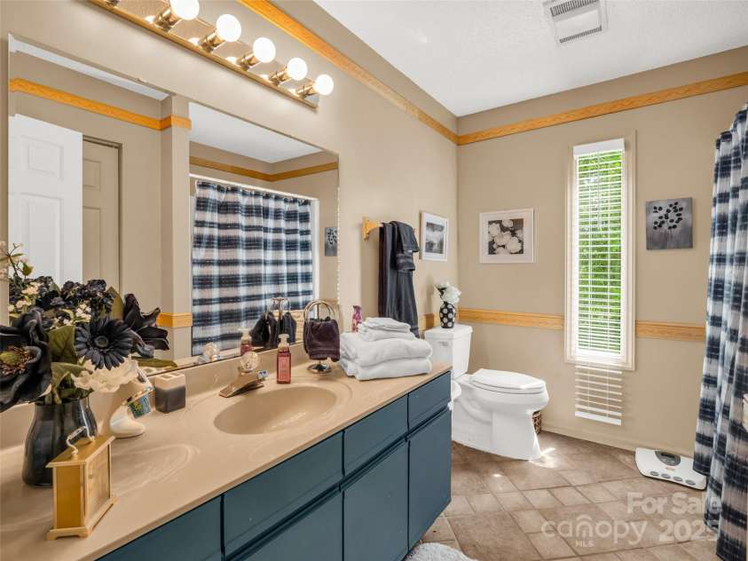 174 Chippendale Drive, Mills River, NC 28759.  MLS# CAR4164743, YatesRealty ID 14455. 