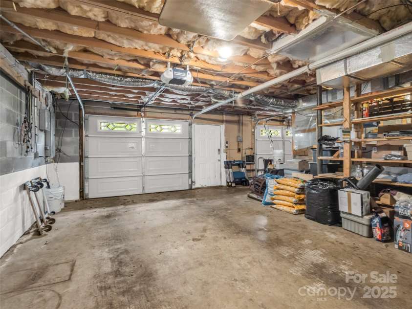 174 Chippendale Drive, Mills River, NC 28759.  MLS# CAR4164743, YatesRealty ID 14455. 