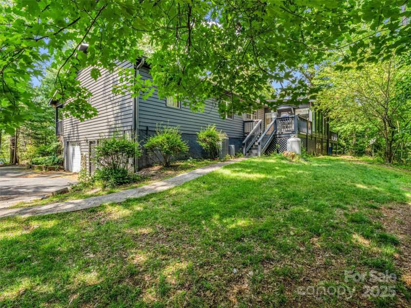 174 Chippendale Drive, Mills River, NC 28759.  MLS# CAR4164743, YatesRealty ID 14455. 