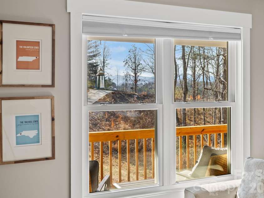 61 Sky Top View, Marshall, NC 28753.  MLS# CAR4338638, YatesRealty ID 14456. 