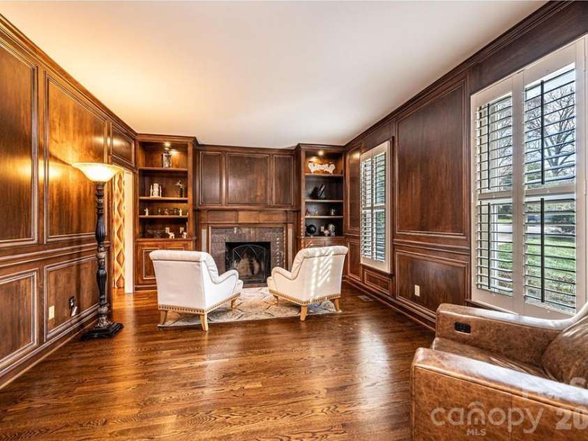 560 20th Avenue Court, Hickory, NC 28601.  MLS# CAR4323314, YatesRealty ID 14457. Would make a great library!
