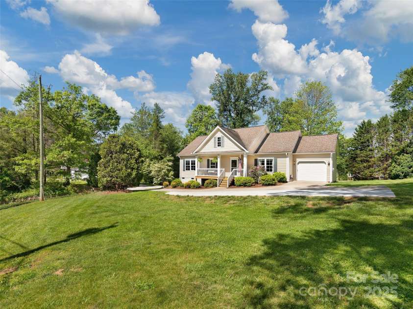 4 Greene Lane, Fletcher, NC 28732.  MLS# CAR4256056, YatesRealty ID 14458. Lovely home in Cane Creek Valley