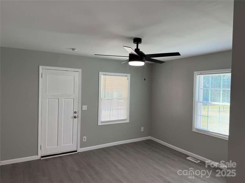 837 Sikes Mill Road, Monroe, NC 28110.  MLS# CAR4309723, YatesRealty ID 14459. 