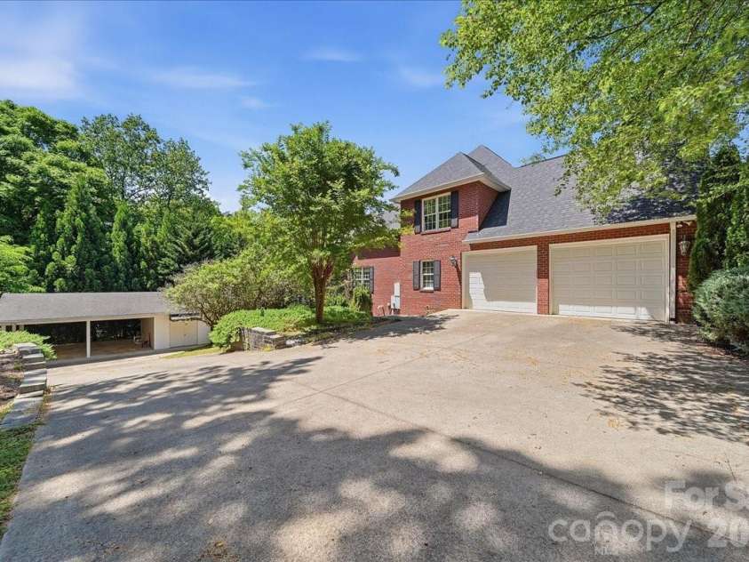 134 Brightmore Circle, Rutherfordton, NC 28139.  MLS# CAR4300991, YatesRealty ID 1446. 
