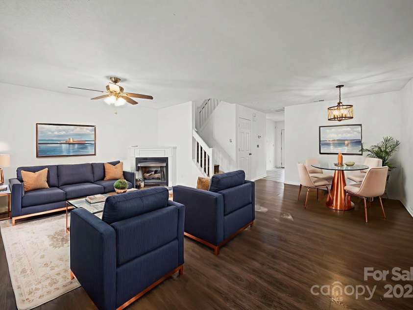 6766 Cypress Tree Lane, Charlotte, NC 28215.  MLS# CAR4330587, YatesRealty ID 1446. 