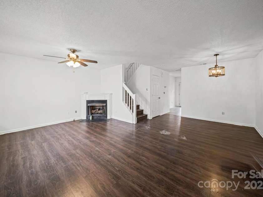 6766 Cypress Tree Lane, Charlotte, NC 28215.  MLS# CAR4330587, YatesRealty ID 1446. 