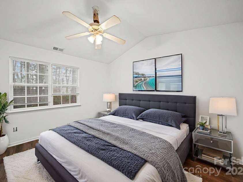 6766 Cypress Tree Lane, Charlotte, NC 28215.  MLS# CAR4330587, YatesRealty ID 1446. 