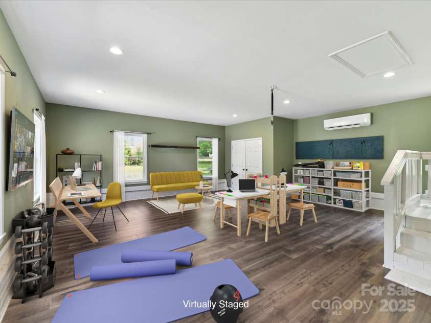 915 Gate Road, Monroe, NC 28112.  MLS# CAR4245908, YatesRealty ID 14460. 