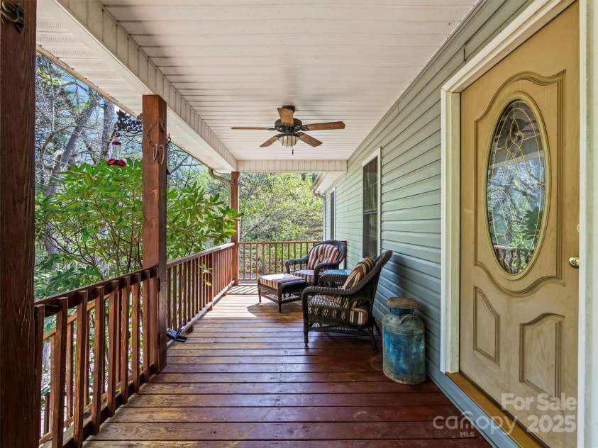 316 Big Raven Lane, Saluda, NC 28773.  MLS# CAR4254113, YatesRealty ID 14461. 