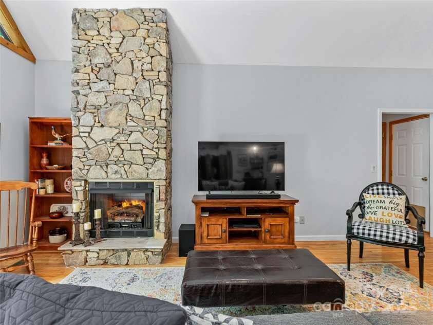 48 Grouse Thicket Road, Mars Hill, NC 28754.  MLS# CAR4201352, YatesRealty ID 14462. 