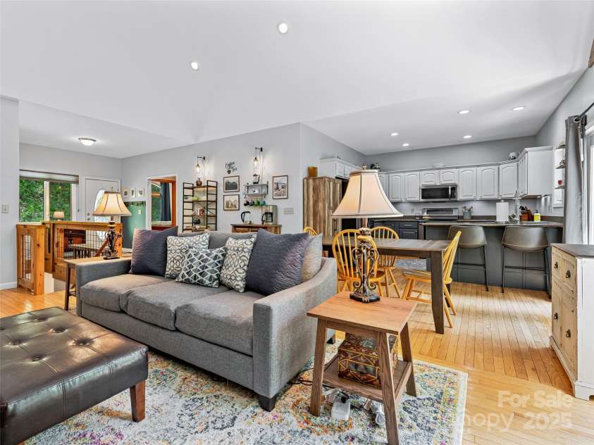 48 Grouse Thicket Road, Mars Hill, NC 28754.  MLS# CAR4201352, YatesRealty ID 14462. 