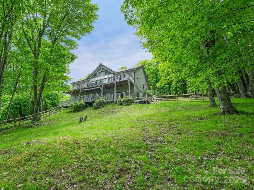 48 Grouse Thicket Road, Mars Hill, NC 28754.  MLS# CAR4201352, YatesRealty ID 14462. 