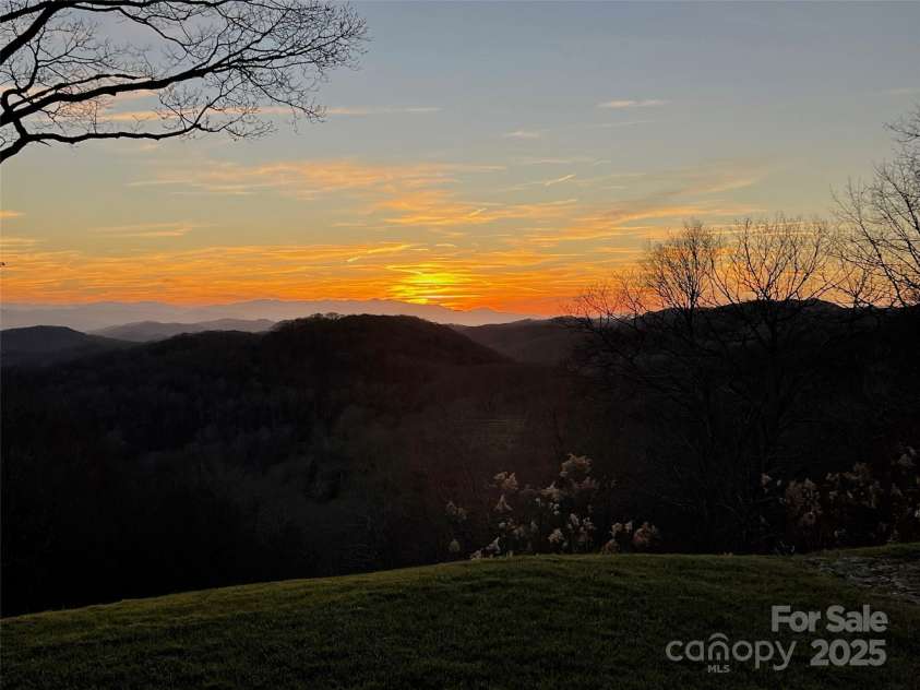 48 Grouse Thicket Road, Mars Hill, NC 28754.  MLS# CAR4201352, YatesRealty ID 14462. 
