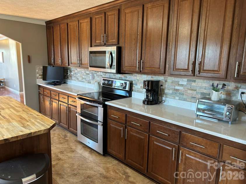 3343 Hollis Road, Ellenboro, NC 28040.  MLS# CAR4347403, YatesRealty ID 14467. 