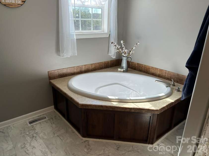 3343 Hollis Road, Ellenboro, NC 28040.  MLS# CAR4347403, YatesRealty ID 14467. 