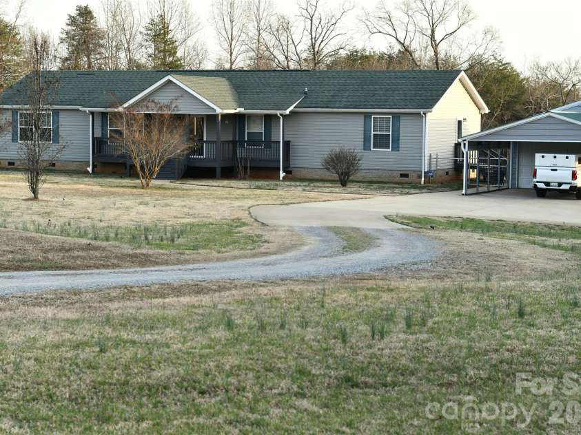3343 Hollis Road, Ellenboro, NC 28040.  MLS# CAR4347403, YatesRealty ID 14467. 