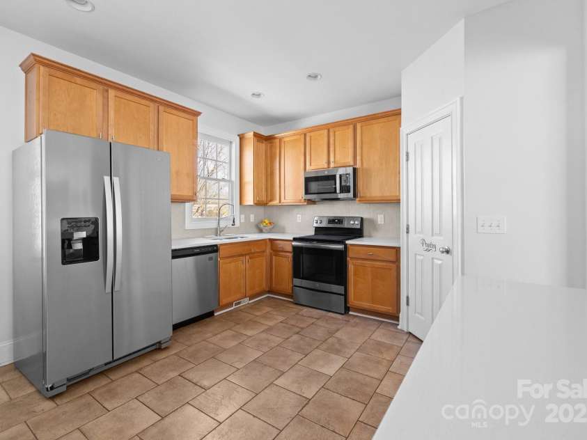 3208 Fifth Baxter Crossing, Fort Mill, SC 29708.  MLS# CAR4232738, YatesRealty ID 14468. 