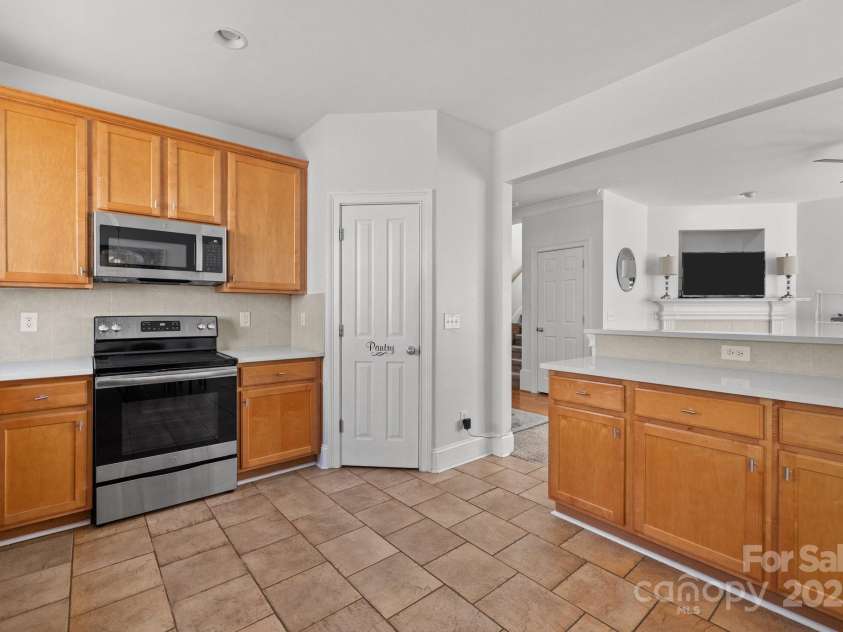 3208 Fifth Baxter Crossing, Fort Mill, SC 29708.  MLS# CAR4232738, YatesRealty ID 14468. 