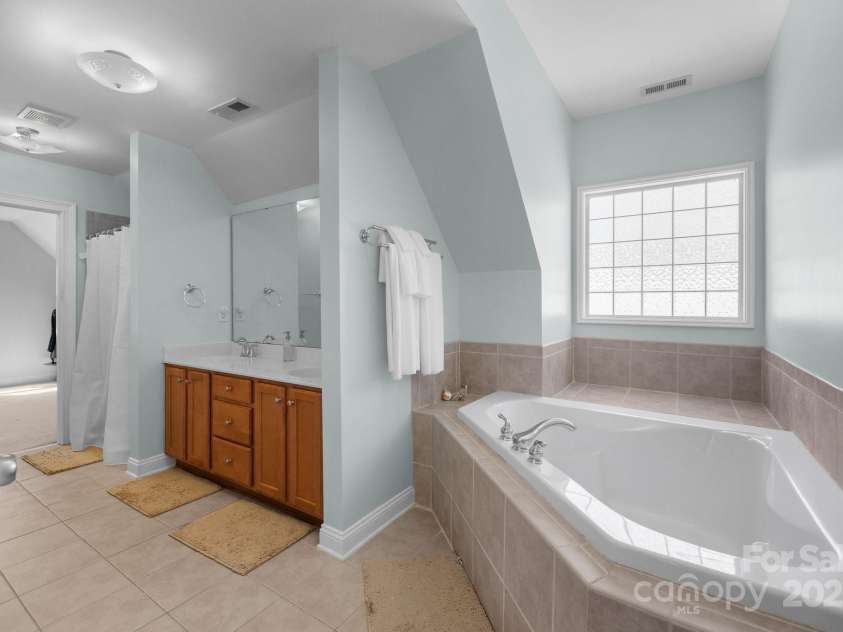 3208 Fifth Baxter Crossing, Fort Mill, SC 29708.  MLS# CAR4232738, YatesRealty ID 14468. 