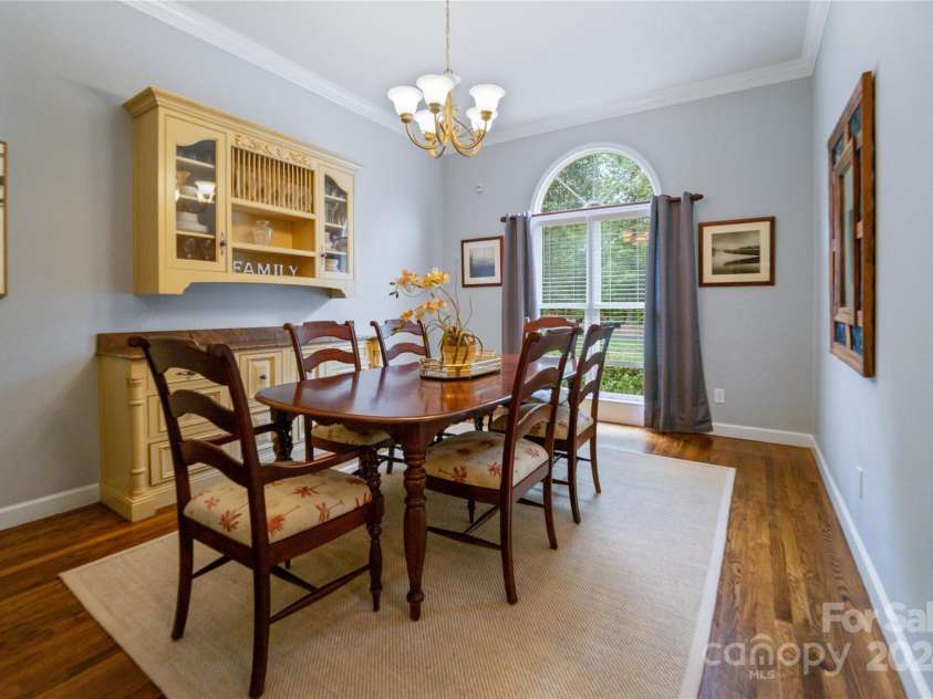 10235 Mount Holly Road, Charlotte, NC 28214.  MLS# CAR4177384, YatesRealty ID 1447. 