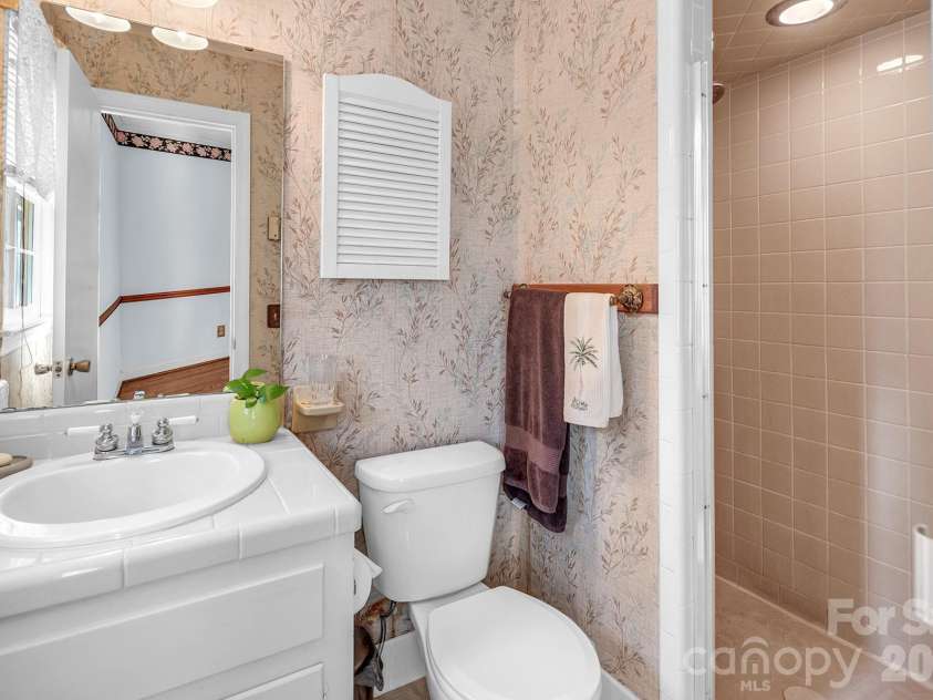 245 Spicewood Lane, Salisbury, NC 28147.  MLS# CAR4338561, YatesRealty ID 1447. 