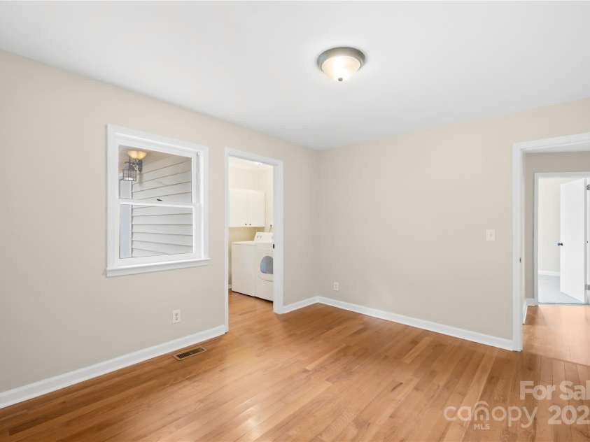 119 Oak Avenue, Shelby, NC 28152.  MLS# CAR4260905, YatesRealty ID 14470. 