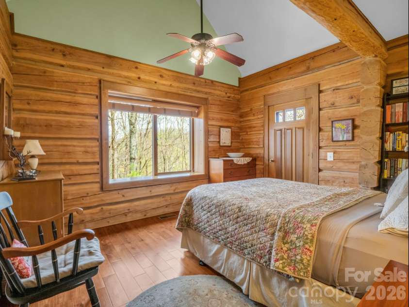 294 Verbena Drive, Black Mountain, NC 28711.  MLS# CAR4356728, YatesRealty ID 14470. 
