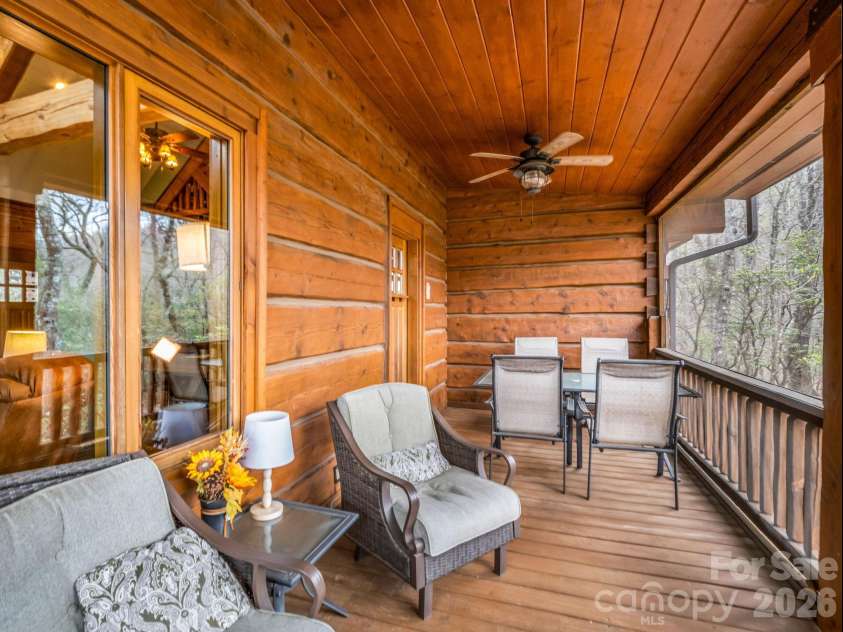 294 Verbena Drive, Black Mountain, NC 28711.  MLS# CAR4356728, YatesRealty ID 14470. 