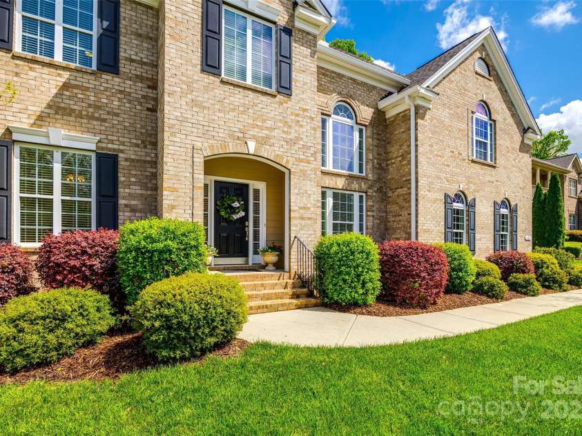 405 Five Leaf Lane, Waxhaw, NC 28173.  MLS# CAR4244840, YatesRealty ID 14472. 