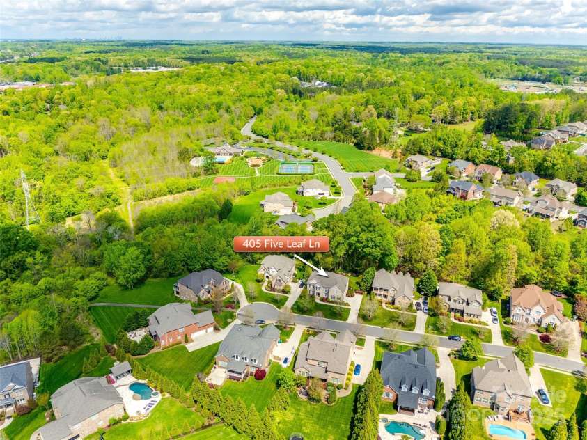 405 Five Leaf Lane, Waxhaw, NC 28173.  MLS# CAR4244840, YatesRealty ID 14472. 