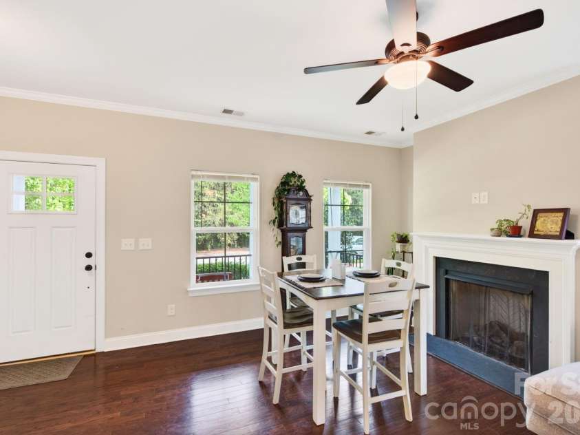 7544 Fairway Villa Circle, Denver, NC 28037.  MLS# CAR4368325, YatesRealty ID 14472. 