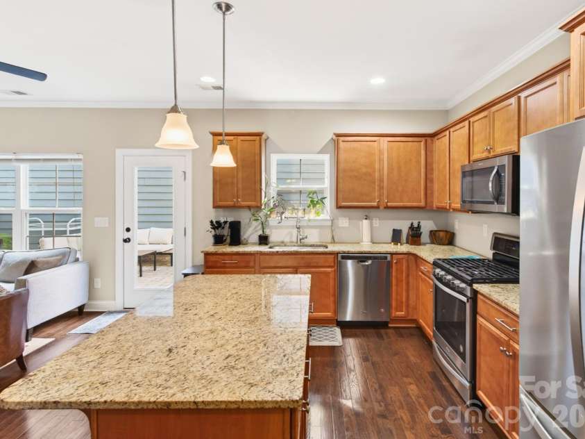 7544 Fairway Villa Circle, Denver, NC 28037.  MLS# CAR4368325, YatesRealty ID 14472. 