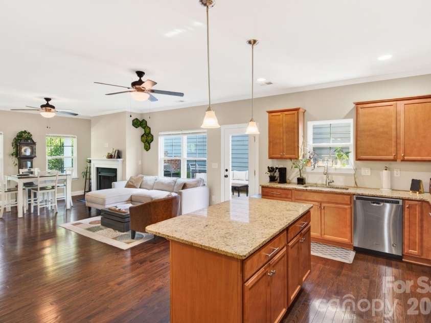 7544 Fairway Villa Circle, Denver, NC 28037.  MLS# CAR4368325, YatesRealty ID 14472. 