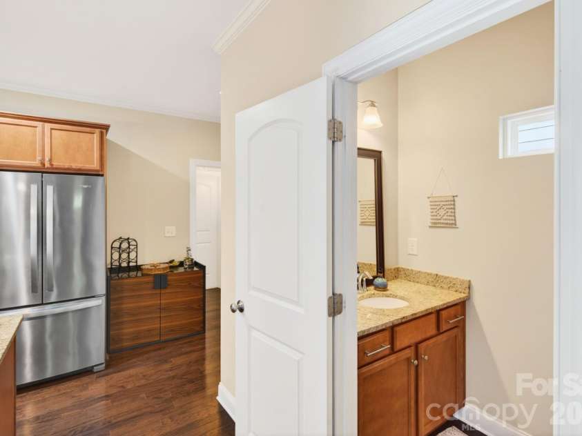 7544 Fairway Villa Circle, Denver, NC 28037.  MLS# CAR4368325, YatesRealty ID 14472. 
