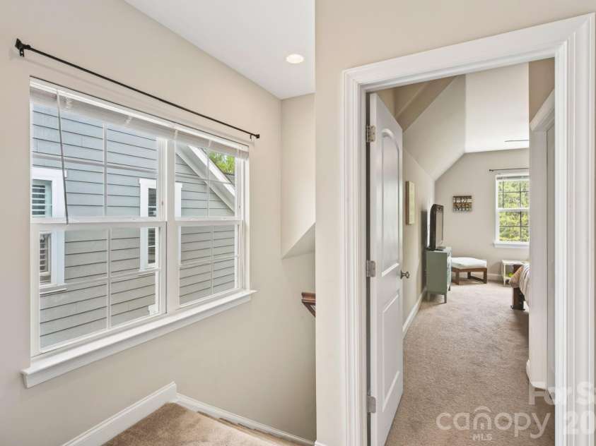 7544 Fairway Villa Circle, Denver, NC 28037.  MLS# CAR4368325, YatesRealty ID 14472. 