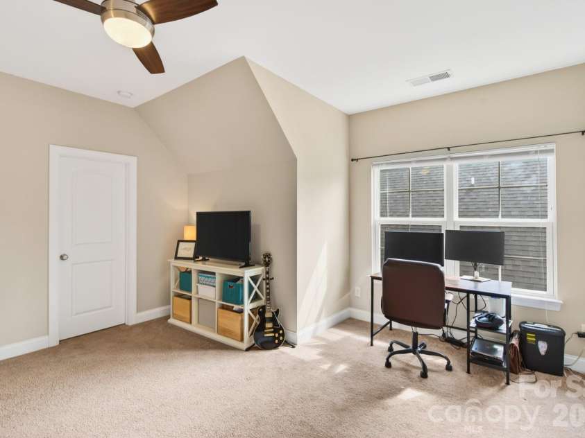 7544 Fairway Villa Circle, Denver, NC 28037.  MLS# CAR4368325, YatesRealty ID 14472. 
