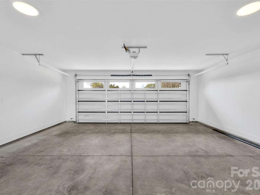 1297 Hartsoe Road, Lincolnton, NC 28093.  MLS# CAR4363293, YatesRealty ID 14474. 