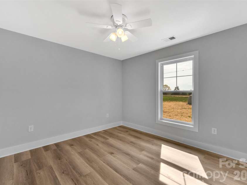 1297 Hartsoe Road, Lincolnton, NC 28093.  MLS# CAR4363293, YatesRealty ID 14474. 