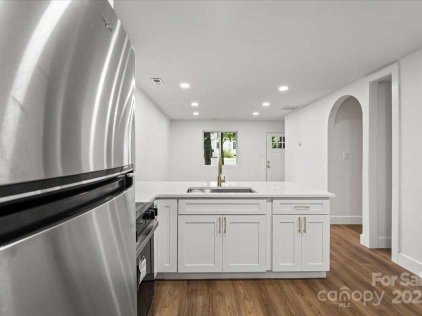 5444 Datha Avenue, Charlotte, NC 28269.  MLS# CAR4256726, YatesRealty ID 14474. 