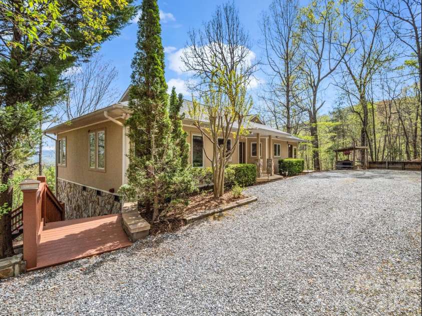 197 Thomas A Edison Road, Lake Lure, NC 28746.  MLS# CAR4361730, YatesRealty ID 14475. 