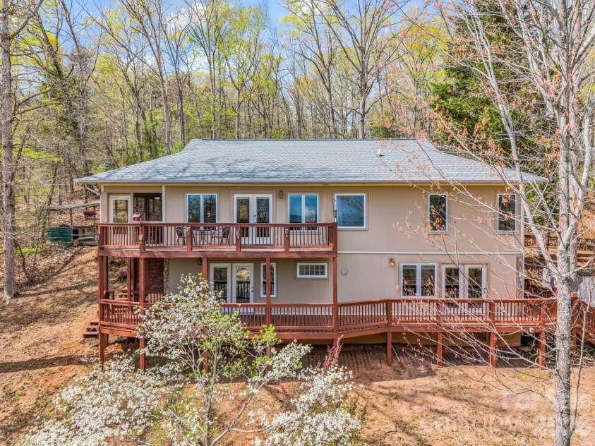 197 Thomas A Edison Road, Lake Lure, NC 28746.  MLS# CAR4361730, YatesRealty ID 14475. 