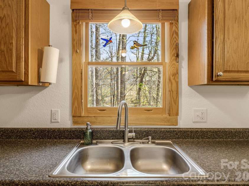 517 Pheasant Street, Lake Lure, NC 28746.  MLS# CAR4366000, YatesRealty ID 14476. 