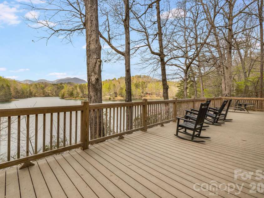 517 Pheasant Street, Lake Lure, NC 28746.  MLS# CAR4366000, YatesRealty ID 14476. 