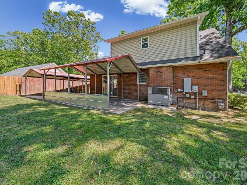 2003 Wilson Avenue, Monroe, NC 28110.  MLS# CAR4367970, YatesRealty ID 14477. 