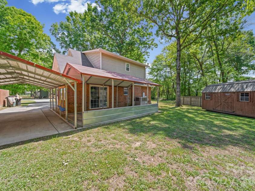 2003 Wilson Avenue, Monroe, NC 28110.  MLS# CAR4367970, YatesRealty ID 14477. 