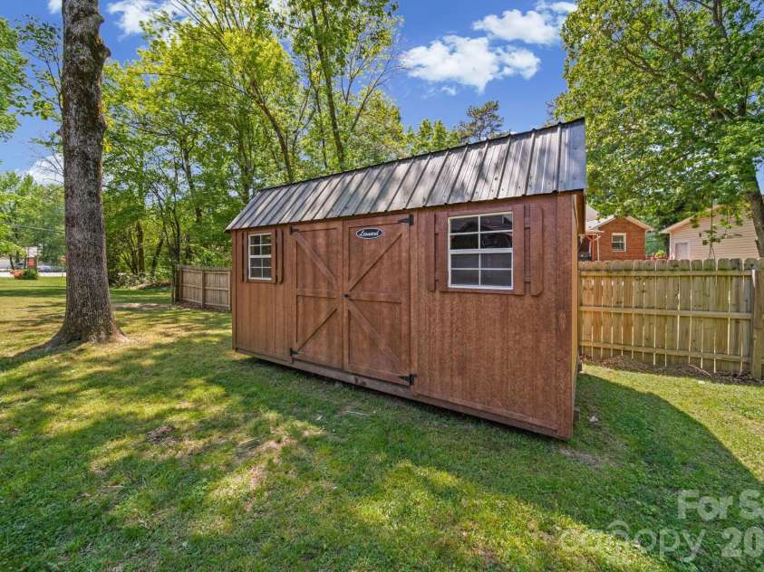 2003 Wilson Avenue, Monroe, NC 28110.  MLS# CAR4367970, YatesRealty ID 14477. 