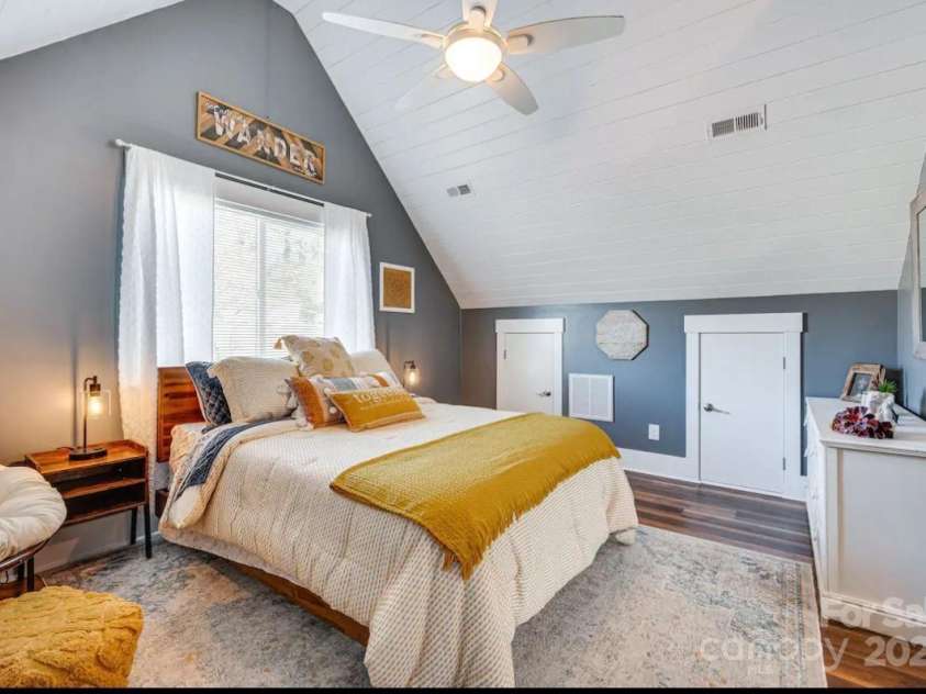 428 Pinehaven Drive, New London, NC 28127.  MLS# CAR4243423, YatesRealty ID 14478. 