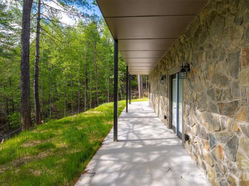 114 Woodpecker Road, Purlear, NC 28665.  MLS# CAR4346014, YatesRealty ID 14480. 